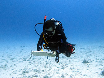 The first underwater testing of AQUATAB tablet and stylus AQUATAB PEN